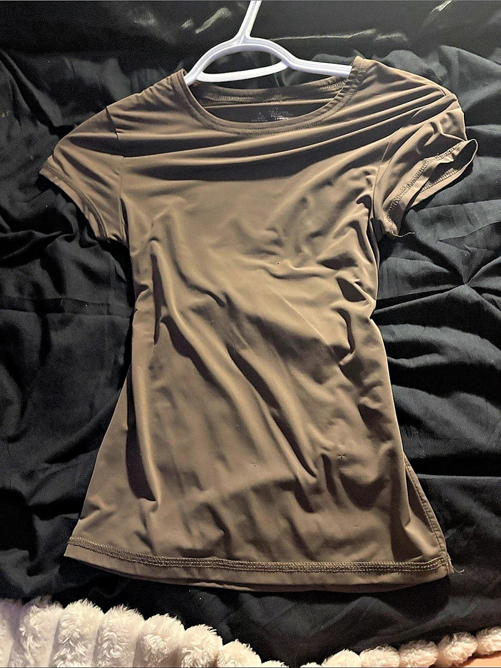 ARDENE tight fitted brown short sleeve top